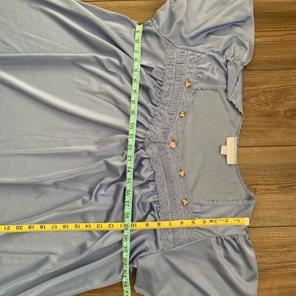 Blue Maxi Gown with Embellished Neckline - Picture 6 of 9